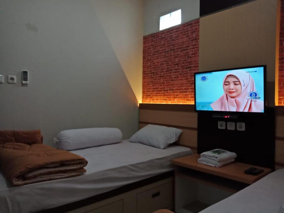 Amaya Guest House Syariah Alastuwo Exterior foto
