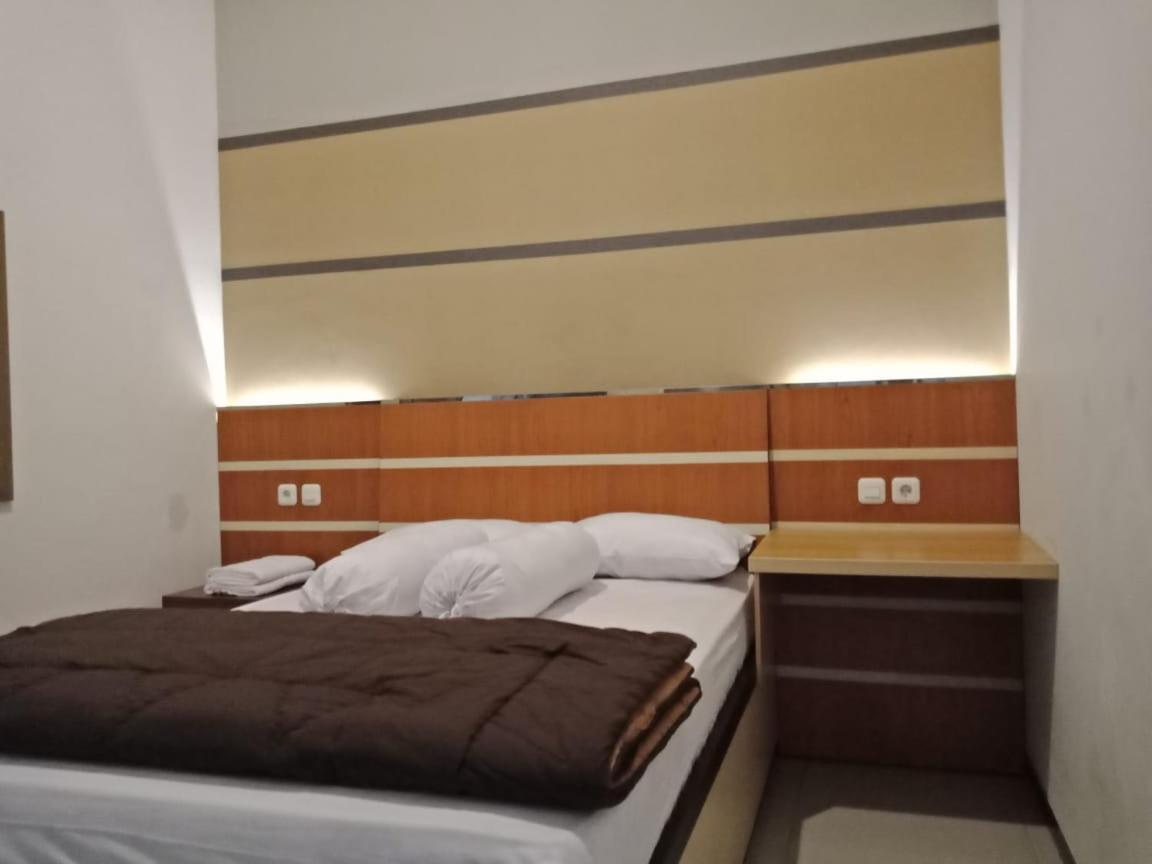 Amaya Guest House Syariah Alastuwo Exterior foto