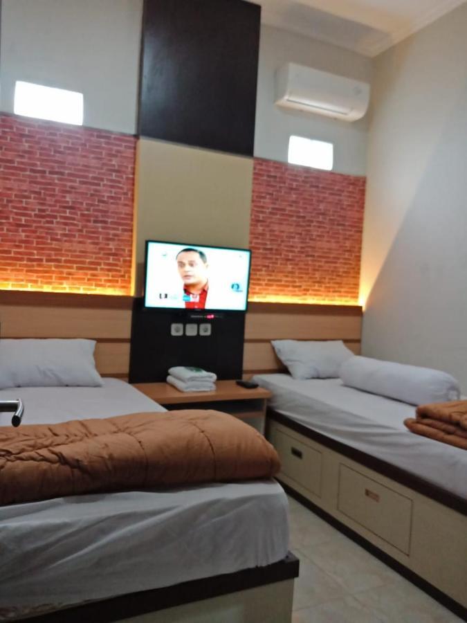 Amaya Guest House Syariah Alastuwo Exterior foto